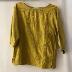 アースミュージックアンドエコロジー　トップス