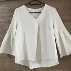 【美品】 VIS ホワイトブラウス