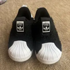 adidas キッズ スニーカー 黒/白　14.0㎝　美品