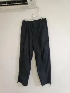 ユニクロ ワイドフィットカーゴパンツ Sサイズ