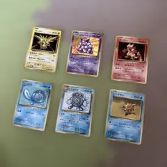 希少☆ ポケモンフィギュア ニドキングVSサンダー - メルカリ