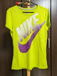 NIKE　ナイキ　スリムフィット　レディース半袖シャツ