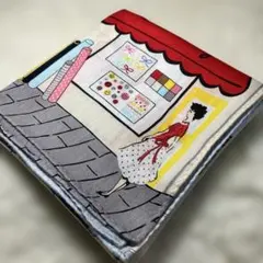 Lulu Guinness ハンカチ 街並み柄　No.4のサムネイル