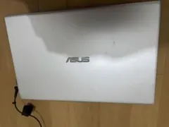 ASUS VivoBook 15 X512F