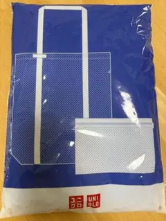 新品未使用　ユニクロ ノベルティ メッシュトートバッグ・保冷ポーチ ブルーのサムネイル