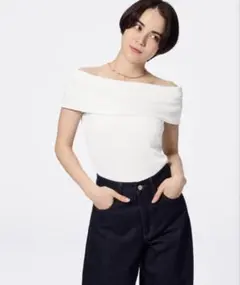 GU オフショルダー 半袖トップスMサイズ オフホワイト