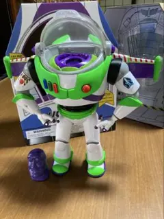 ハズブロ トイストーリービヨンド バズライトイヤー サーチアンド