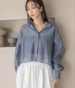 【完売品】ローリーズファーム　シアーシャツ　ロング ブルー