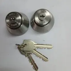 Item thumbnail for item 0ea7c91e-8ae8-4c0b-82c7-5436e590e271