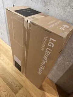 LG 32UQ850V 32インチ 4Kモニターのサムネイル