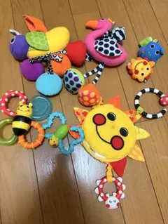 sassy 知育玩具 赤ちゃん用ラトル ぬいぐるみセットのサムネイル