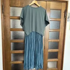 PLST グリーンセットアップ トップスとスカート