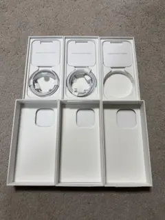 iPhone 15 Pro 空箱3つ　充電ケーブル2個付き