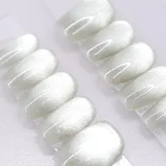 【995】ネイルチップSサイズ 緑グリーン　ワンカラー　シンプル マグネット