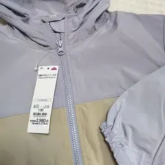 イオン　女の子　フルジップジャケット　ナイロンパーカー　130cm