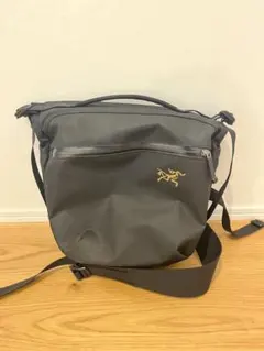 2026年最新】arc'teryx arro 8の人気アイテム - メルカリ