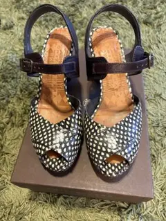 美品！CHIE MIHARA チエ　ミハラ　オープントゥサンダルのサムネイル