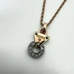 W*s様 Guess ゲス ペンダント ネックレスのサムネイル