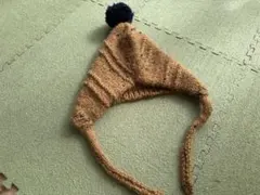 茶色のポンポン付きニット帽 ハンドメイド