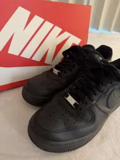 NIKE AIR FORCE 1 ブラック [値下げ交渉⭕️]