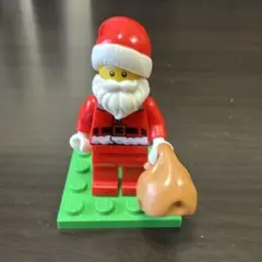 LEGO ミニフィグ　サンタクロース