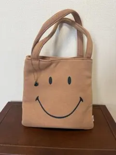 Item thumbnail for item 7a765fc4-3a83-4731-9409-7327459e8fca