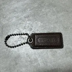 COACH ロゴチャーム タグ 51 ブラウン