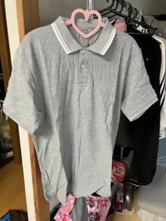 【新品未使用】DoCLASSE グレー ストライプポロシャツのサムネイル