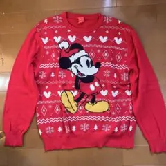 ミッキー　赤ニット