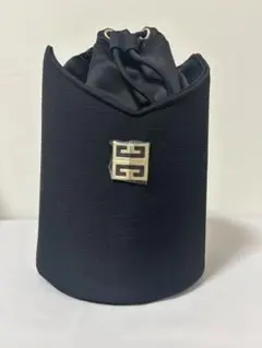 Givenchy ブラック パフュームバッグ