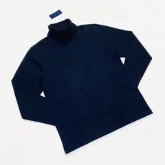 タートルネック シャツ