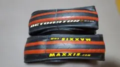 【中古】マキシス DETONATOR MTB用タイヤ 26×1.25 2本セットのサムネイル
