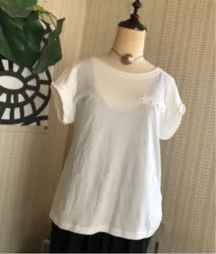 ZARAザラ トップス　白Tシャツ　半袖ワンポイントホワイト
