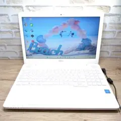 売り切れ続出✨️白の可愛いノートパソコン♪Windows11✨️✨️カメラ