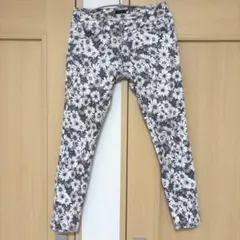 美品特価✩.*˚アパートバイローリーズ 花柄パンツ