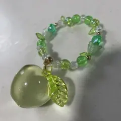 ビーズアクセサリー/ブレスレット/りんご【匿名配送】