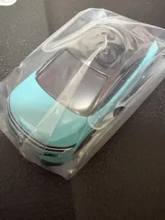 トミカ NO.21 日産 リーフ