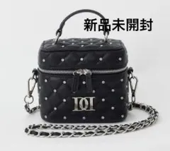 Darich キルティングビジュースクエアミニバッグ BLK - メルカリ