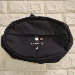KANGOL ボディバッグ ウエストポーチのサムネイル
