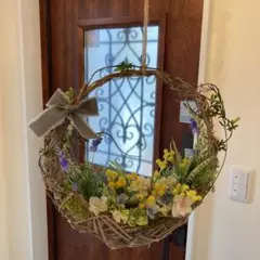 .‎˖٭ミモザ　カーネーション　紫陽花　ダリア　ラベンダーの花籠アレンジ