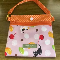 5点目100円♡新作♡新品♡ハンドメイド♡持ち手付きポーチ