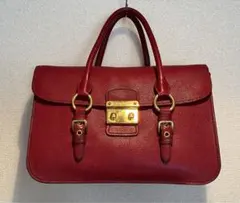 Miu Miu 赤 レザー ショルダーバッグ