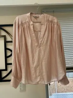 最終お値下げH&M ベージュピンクシャツ　レディース