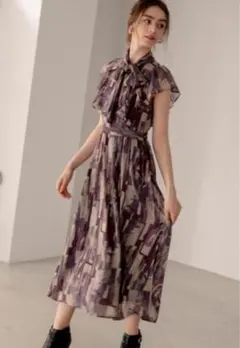 【最初値下げ】And Couture ボウタイワンピース