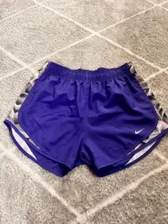 NIKE ショートパンツ