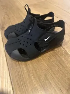 うさぎ様専用　Nike ブラック サンダル