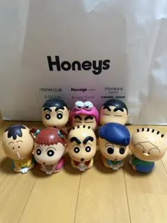 クレヨンしんちゃん　ガチャ　フィギュア