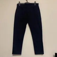 ユニクロ　ウルトラストレッチスキニーフィットカラージーンズ　ネイビー