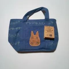 Item thumbnail for item 98091818-8925-4074-a87f-6af9b3bf57e9