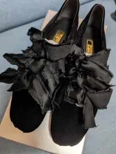 LE TALON GRISEサテンリボンバレリーナ　ブラック